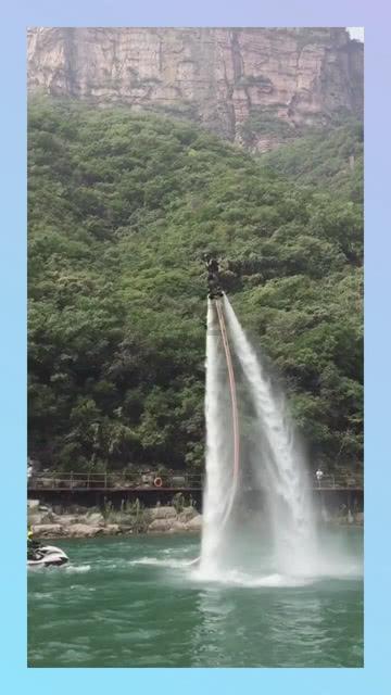 受邀出席